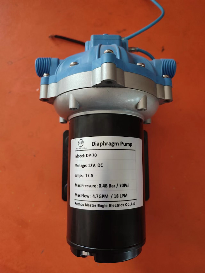 DP-70 dc water pump